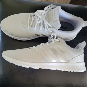 Adidas Cloudfoam